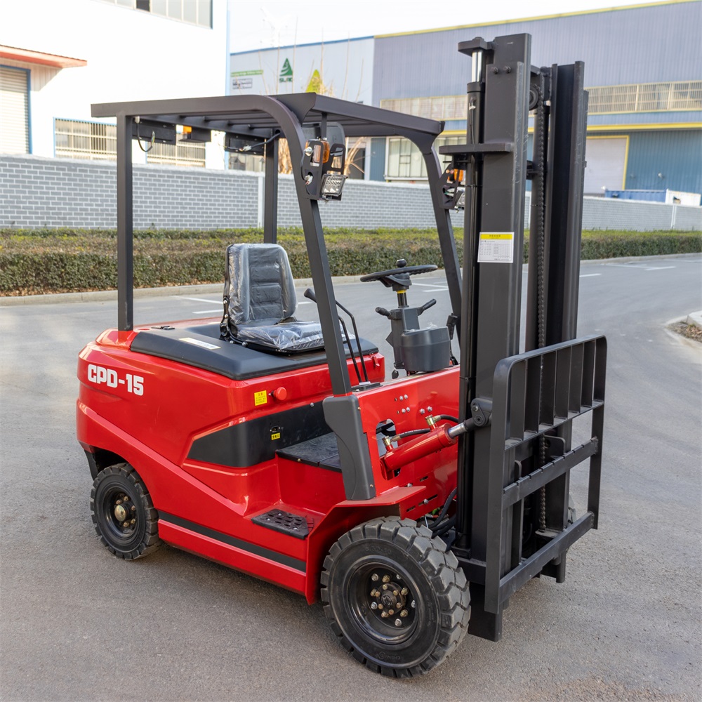 CPD-15電動(dòng)叉車，電動(dòng)叉車